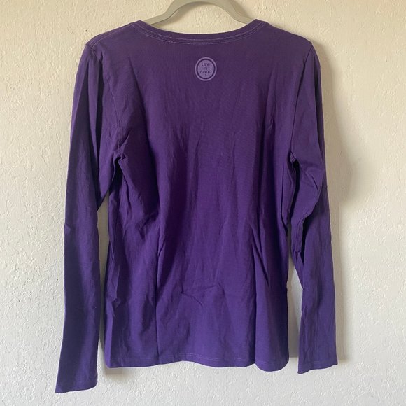 Life Is Good Womens Crusher Tee Size XS Read Between The Wines V Neck Shirt Top - Picture 6 of 10